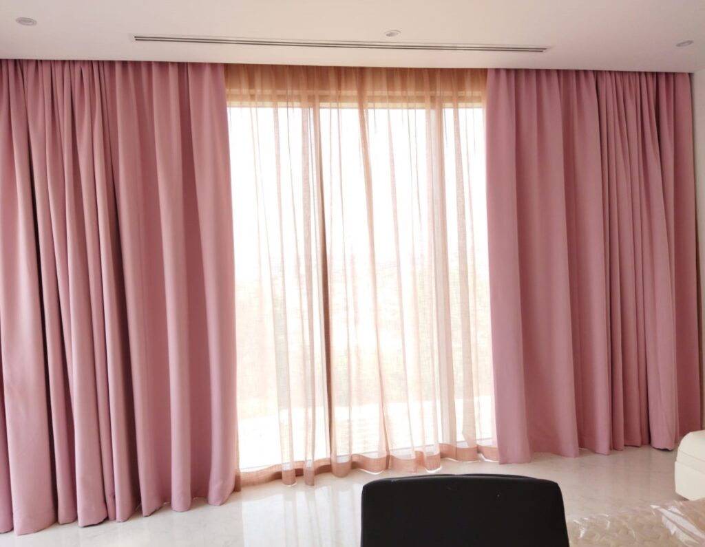BLACKOUT CURTAIN WITH SHEER CURTAIN